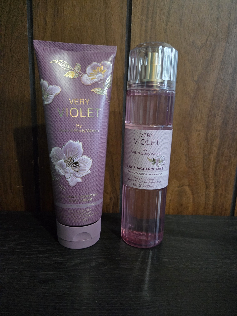 Bath & Body Works Very Violet Fragrance Mist & Lotion Set
